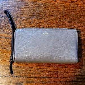 Kate Spade Wallet w/ Wrist Strap